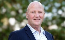 More dealers seeking credit