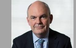 Stepping forward for king’s honours