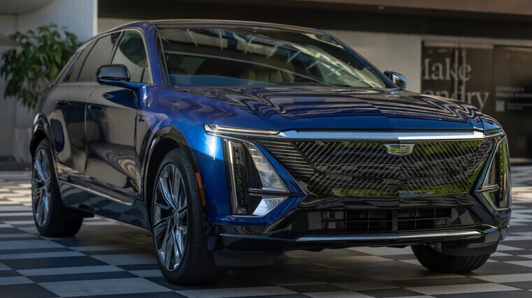 Cadillac wipes out GST