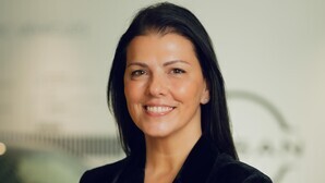 Nissan takes on director