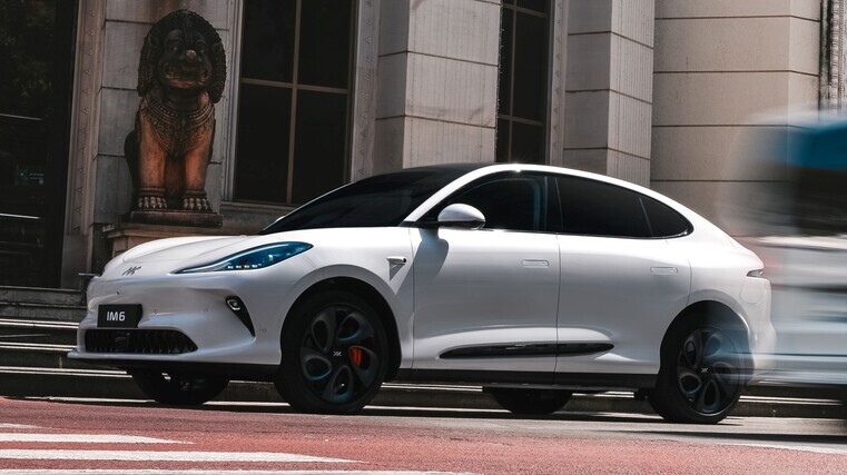 Model brings AI to fore