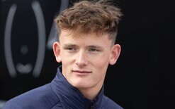 Brit guns for NZ title