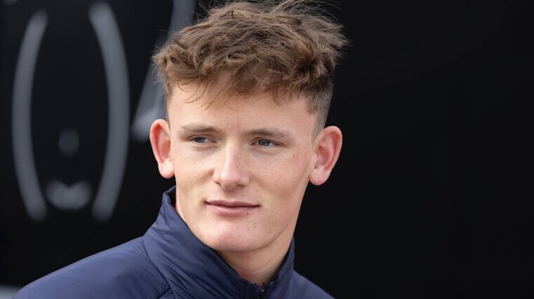 Brit guns for NZ title