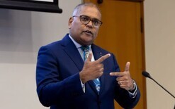 Call to accelerate shift to EVs