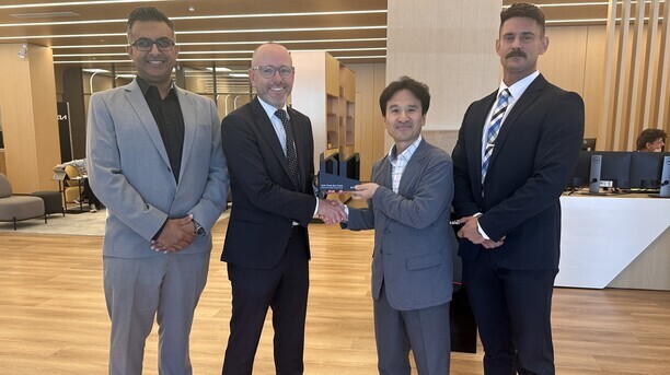 Franchise on top of world