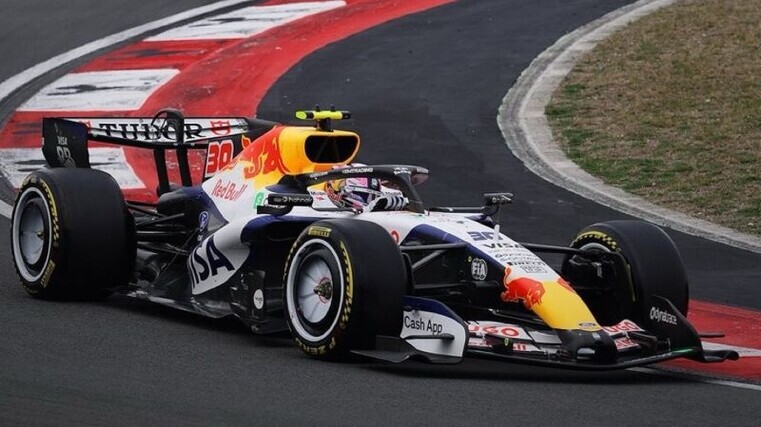 Lawson among the points