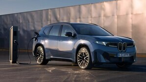 BMW celebrates global double