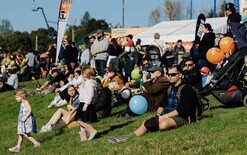 Crowds flock to rural showcase