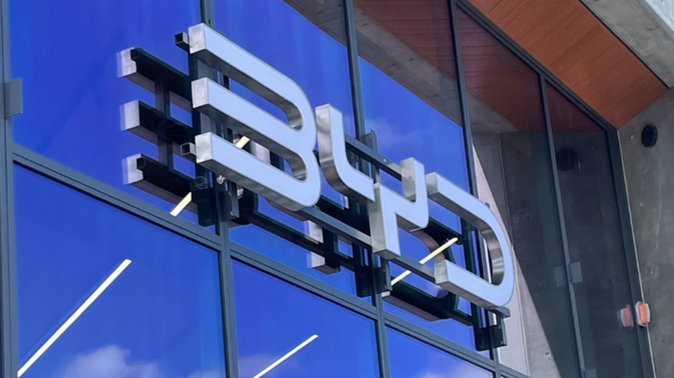BYD opening new dealerships