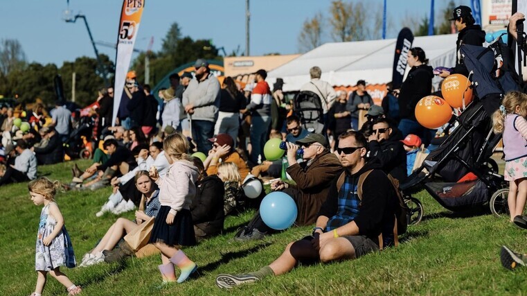 Crowds flock to rural showcase