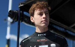 Kiwi extends IndyCar deal