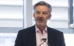 Market growth continues in UK